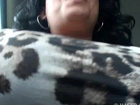 Danica Collins' steamy solo session in her car